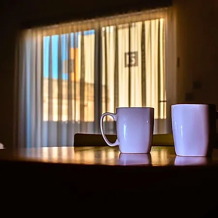 מלון Chapter 5
